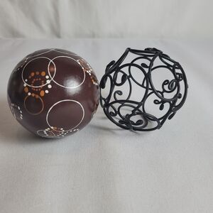 Decorative Iron And Wood Balls